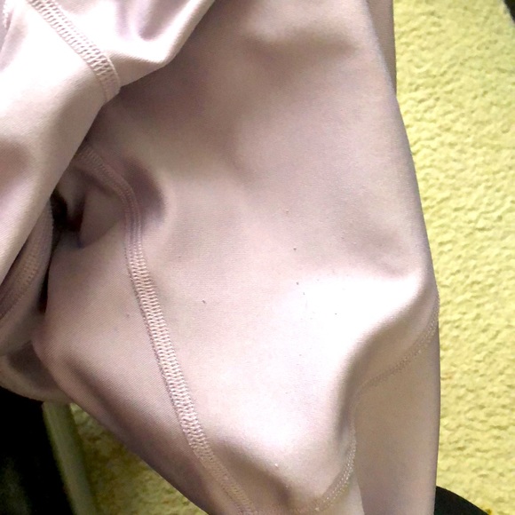 Under Armour leggings - Picture 3 of 4